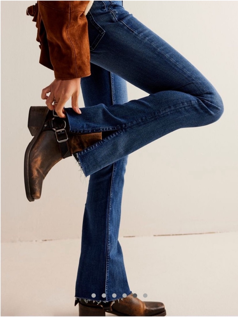 We The Free Dark Wash Level Up Slit Slim Flare Jeans Sz 27